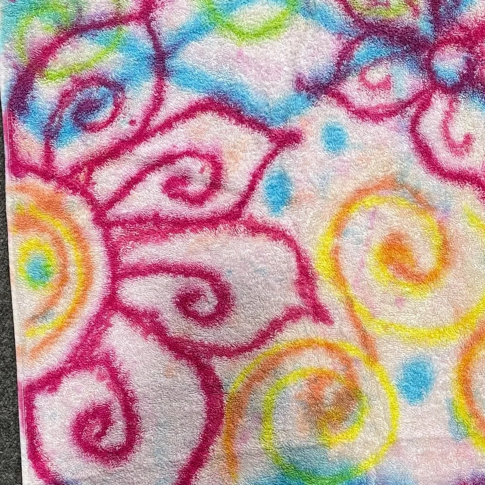 **Custom Tie -Dye Flowers Printed Cotton Towel